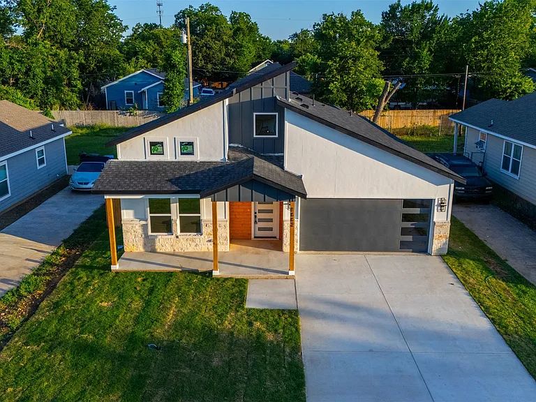 1442 E Allen Ave, Fort Worth, TX 76104